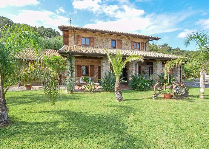 In Дом отдыха *